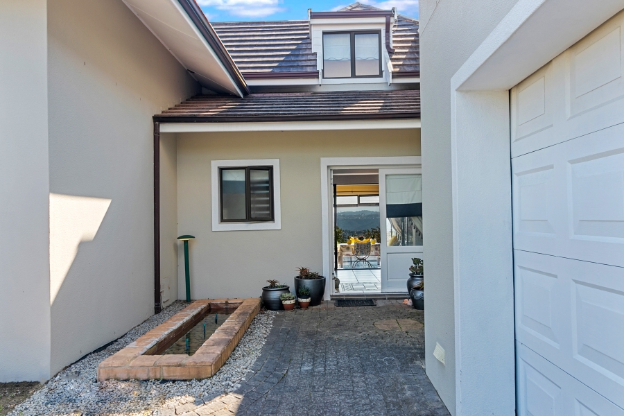 4 Bedroom Property for Sale in Pezula Golf Estate Western Cape